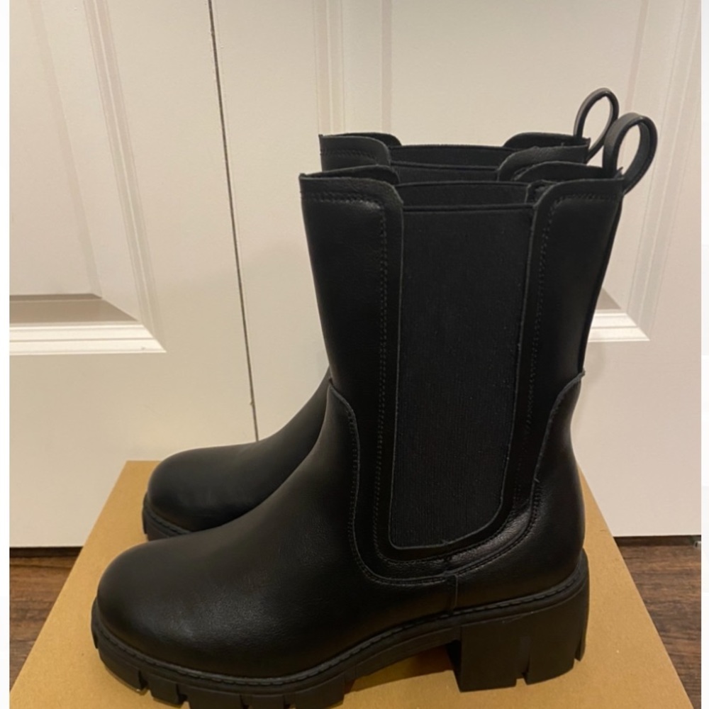 Black lug boots